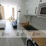 703 Aguila Apartamento - Vista Al Mar - Cerca De Tren, Restaurantes Y Tiendas